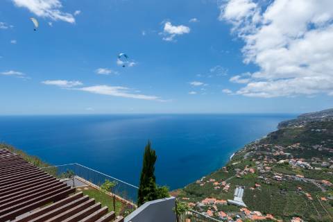 Moradia Isolada T3 com Piscina no Arco da Calheta - Madeira