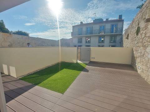 Moradia T2 em Gaia junto ao Douro