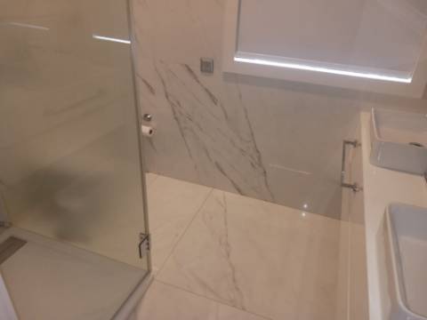 Moradia T4 remodelada, em zona premium do Porto.