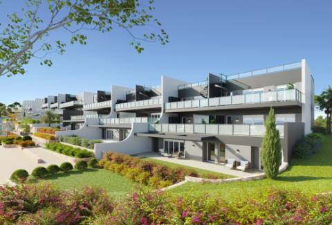 Apartamento T3 em construção, com parqueamento.