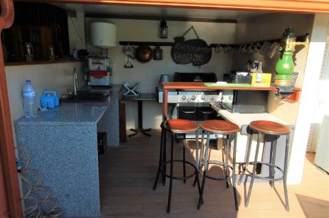 Moradia/Restaurante na Charneca da Caparica