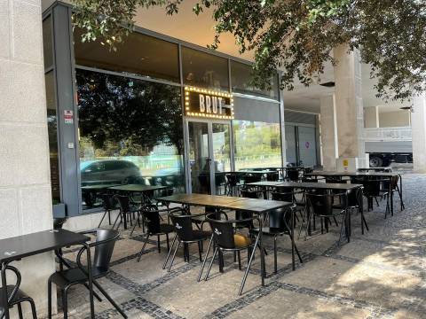 Espaço Comercial no Parque das Nações
