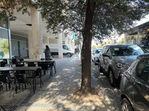 Espaço Comercial no Parque das Nações
