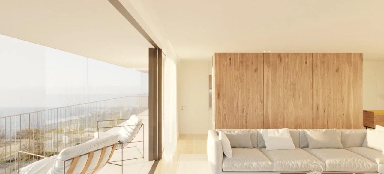 Apartamento T2 com ampla varanda na margem do Rio Douro