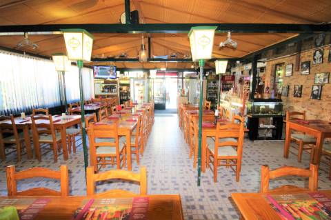 Restaurante com Moradia T5