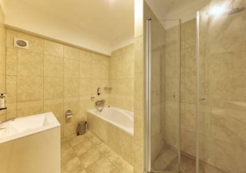 Apartamento T1 em aldeamento de golfe