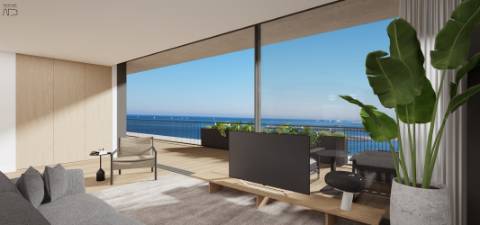 Apartamento T4 com varanda e estacionamento na Margem do Rio Douro