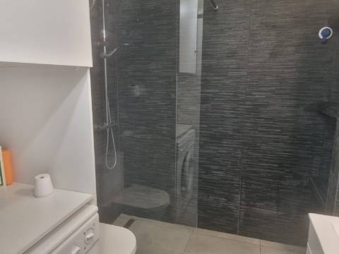 Excelente Estúdio remodelado em zona central de Vilamoura