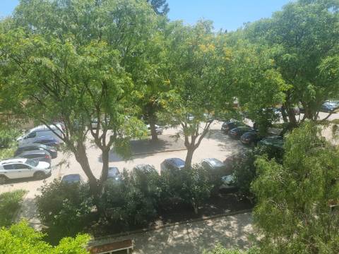Excelente Estúdio remodelado em zona central de Vilamoura