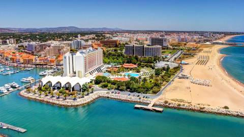 Excelente Estúdio remodelado em zona central de Vilamoura