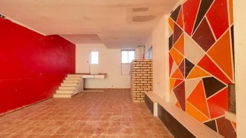 Loja com Terraço