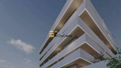 T2 Novo com L. Garagem e Terraço | Último Piso