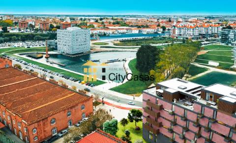 T3 Novo c/ Varanda e Garagem - Edifício c/ Vistas Ria