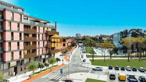 T3 Novo c/ Varanda e Garagem - Edifício c/ Vistas Ria
