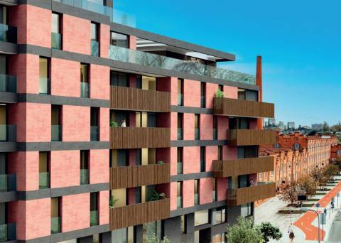 T3 Novo c/ Varanda e Garagem - Edifício c/ Vistas Ria