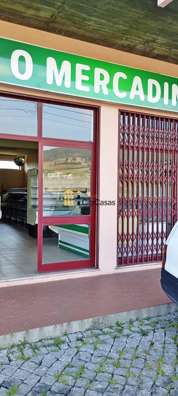 Loja c/ Alvará de Comércio em Ribas, Lousada