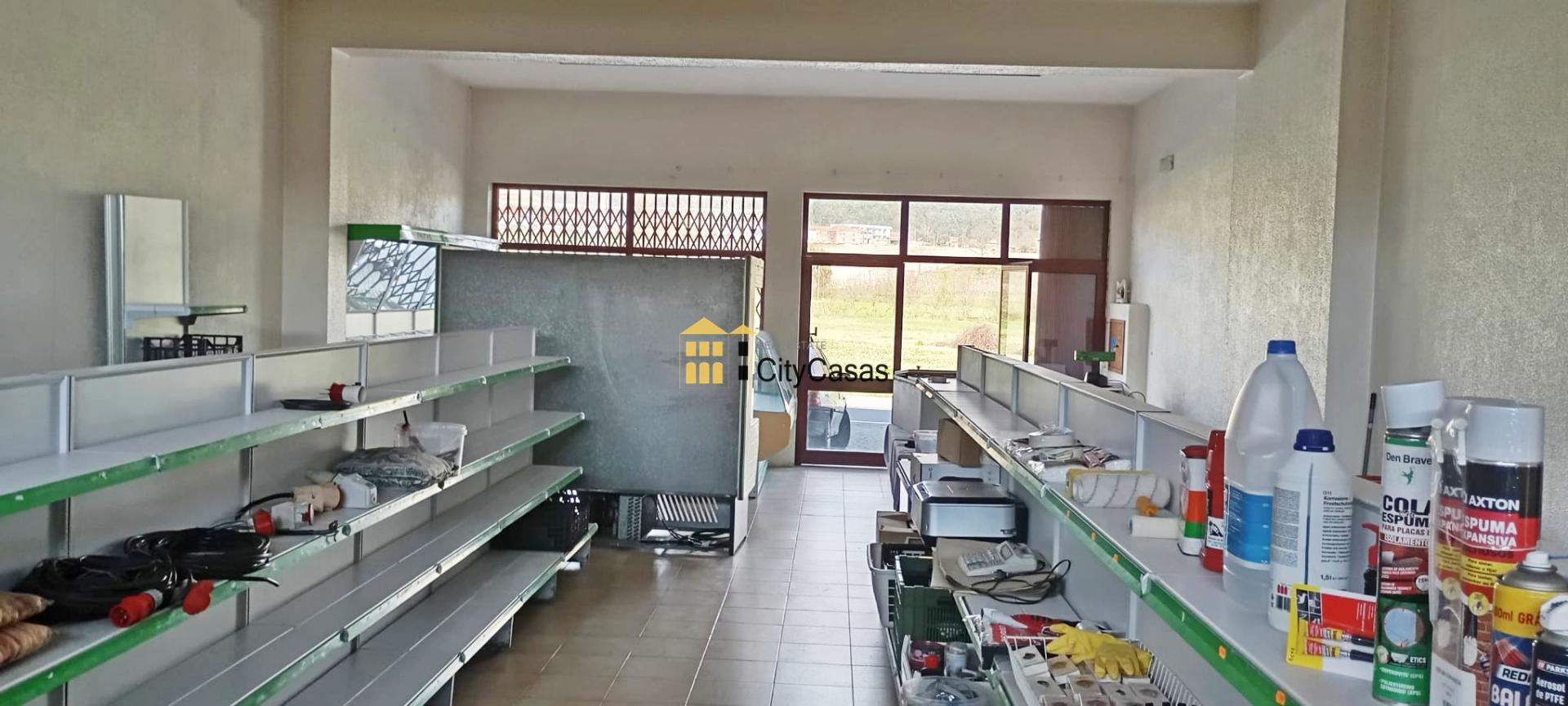 Loja c/ Alvará de Comércio em Ribas, Lousada