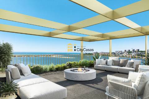 ApartamentoT2 c/ Varanda 33 me | Junto ao Rio Douro