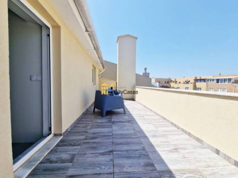 Moradia T3 + Casa T1 Renovadas | Lavra