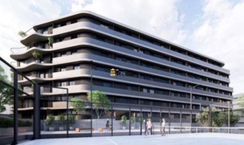 T1 Novo c/ Terraço em Condomínio com Campo de Padel | Gaia