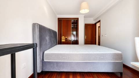 Apartamento T3 c/ L. Garagem | Águas Santas