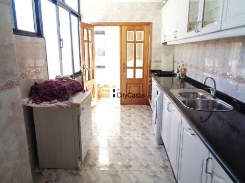 Moradia T2+1 em Campanhã | Porto