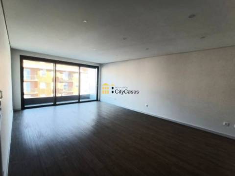 Apartamento T3 Novo à Boavista | Porto