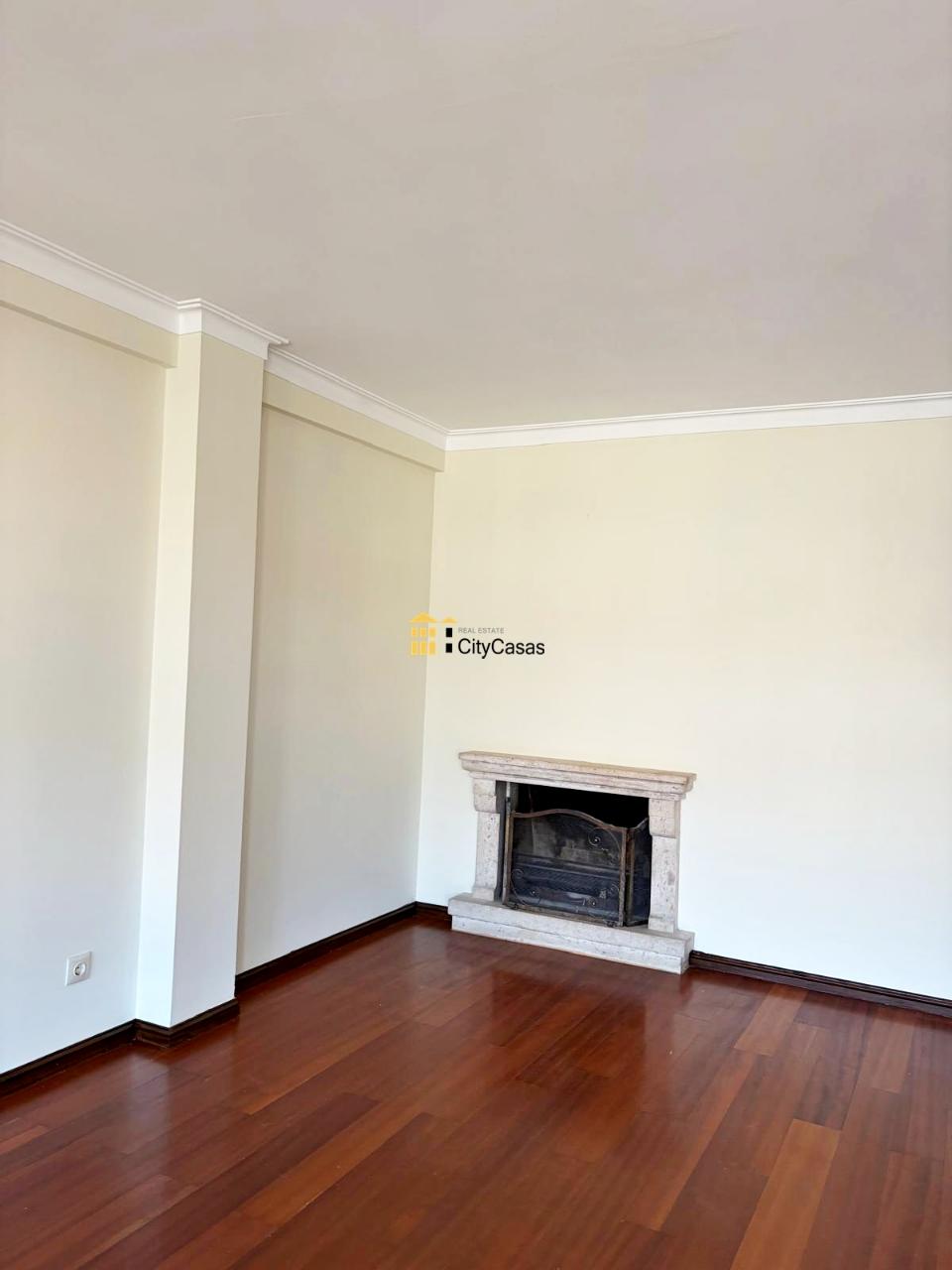 Apartamento T3 no Centro de Barcelos