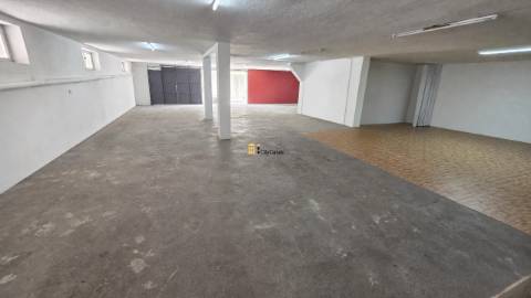 Armazém em Ermesinde