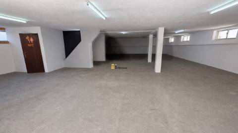 Armazém em Ermesinde