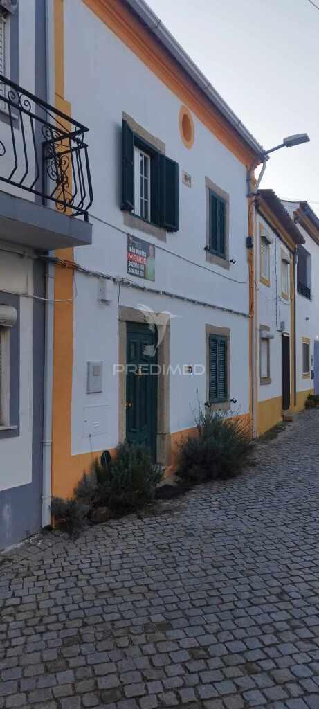 Moradia com terraço