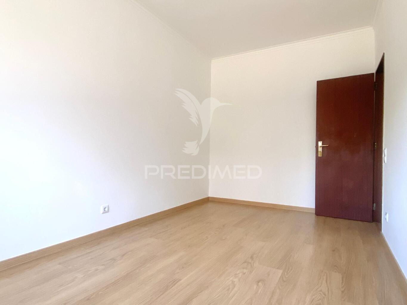 Apartamento t3 - são joão da talha