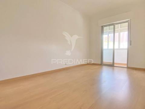 Apartamento t3 - são joão da talha