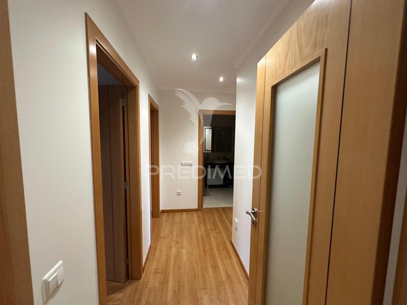 Apartamento t3 com garagem /arrendamento santarém