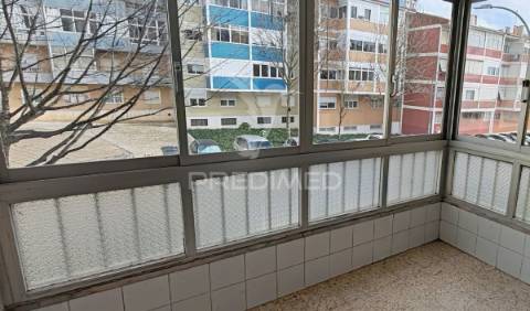 ótima oportunidade – apartamento t2 em tercena - barcarena