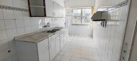 ótima oportunidade – apartamento t2 em tercena - barcarena