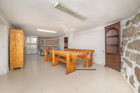 Encantadora moradia t4 celeirô - cabeceiras de basto