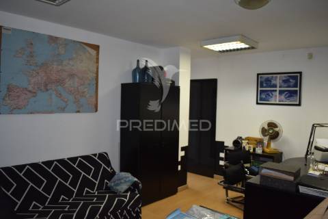 Moradia t5 - piscina  - 4 frentes  -  vila co conde