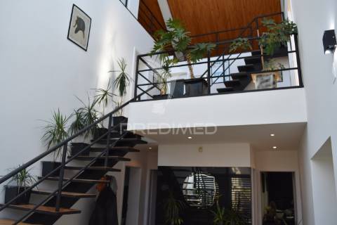 Moradia t5 - piscina  - 4 frentes  -  vila co conde