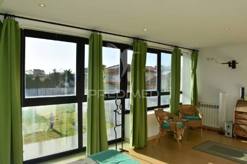 Moradia t5 - piscina  - 4 frentes  -  vila co conde