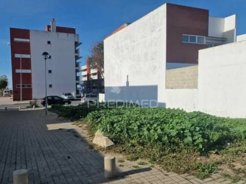 Lote urbano para moradia em sines