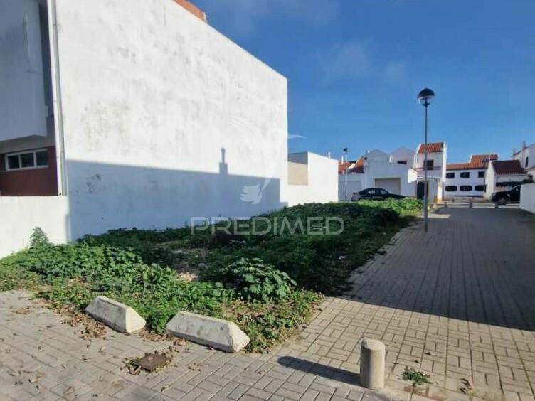 Lote urbano para moradia em sines