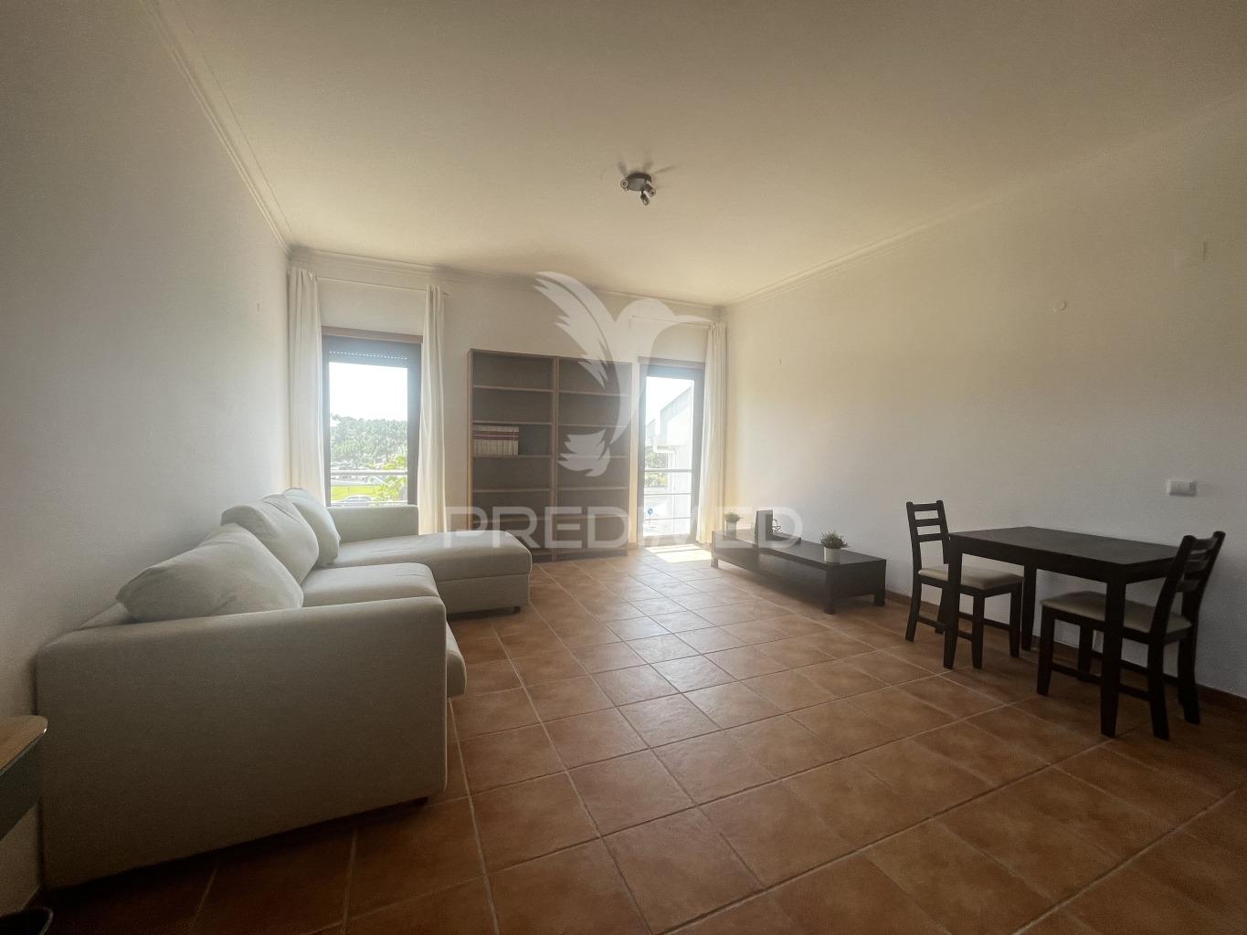 Casa renovada com vista rio – soltroia
