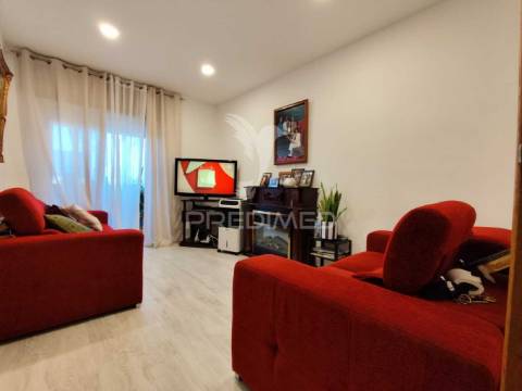 Fantástico apartamento t2 no centro de amora