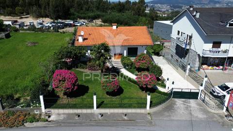Moradia t3 em oliveira - amarante