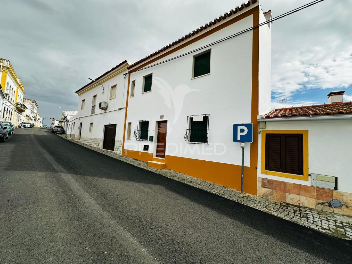 Moradia t3 com quintal vila boim