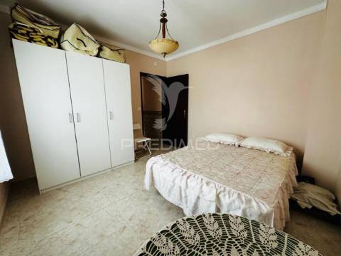 Moradia t3 com quintal vila boim