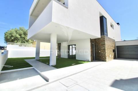Moradia t4, quinta de valadares