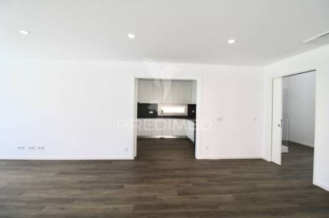 Moradia t4, quinta de valadares