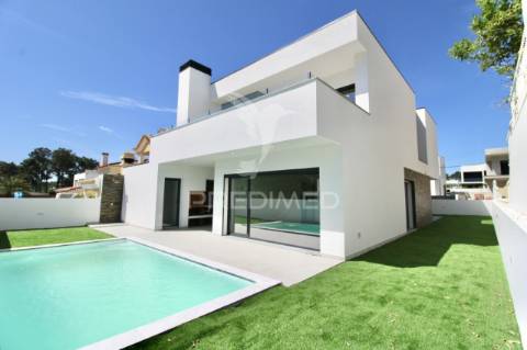 Moradia t4, quinta de valadares